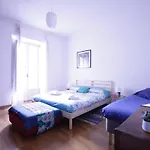 Daire Casa Di Charme In Centro 8 Posti Letto, 2 Bagni Torino
