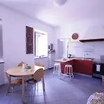 Casa Di Charme In Centro 8 Posti Letto, 2 Bagni Apartamento *