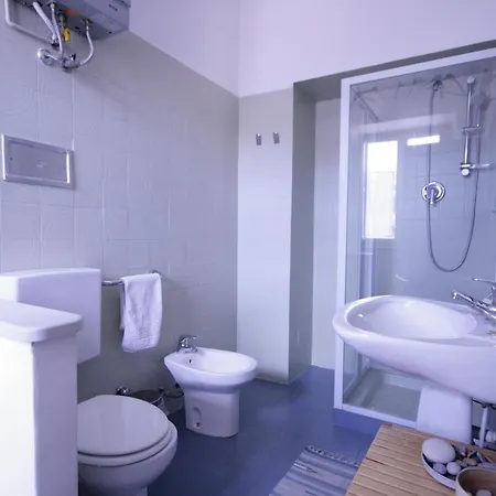 Casa Di Charme In Centro 8 Posti Letto, 2 Bagni