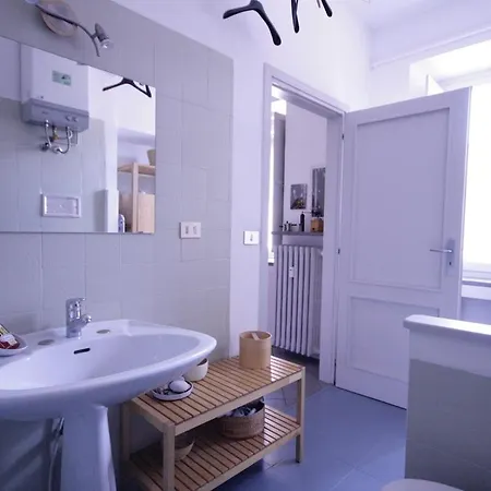 Casa Di Charme In Centro 8 Posti Letto, 2 Bagni * טורינו